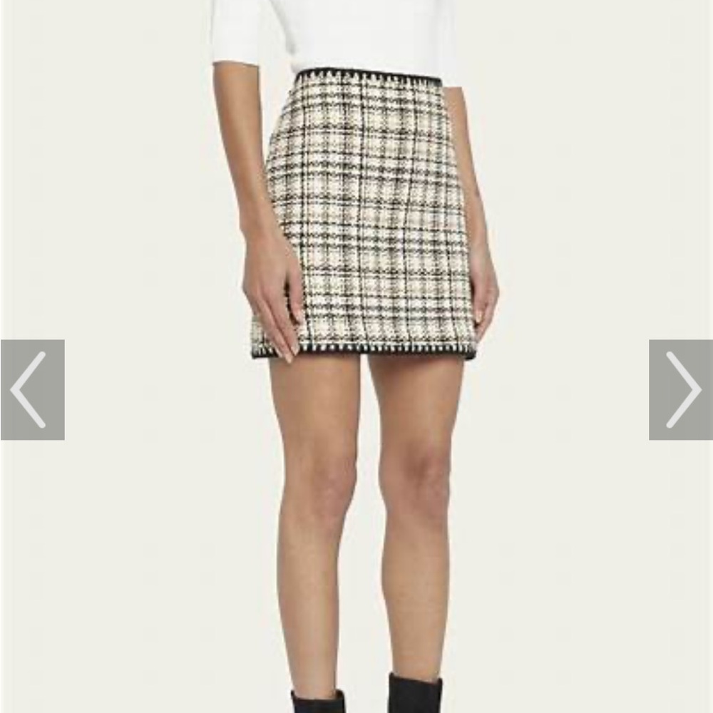 Veronica Beard Ohemia Black and Cream Checkered Mini Skirt size 0. New with tags